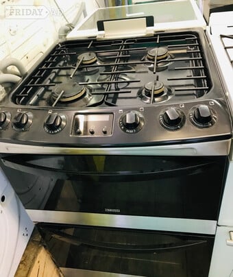 Zanussi glass top 60CM wide gas cooker