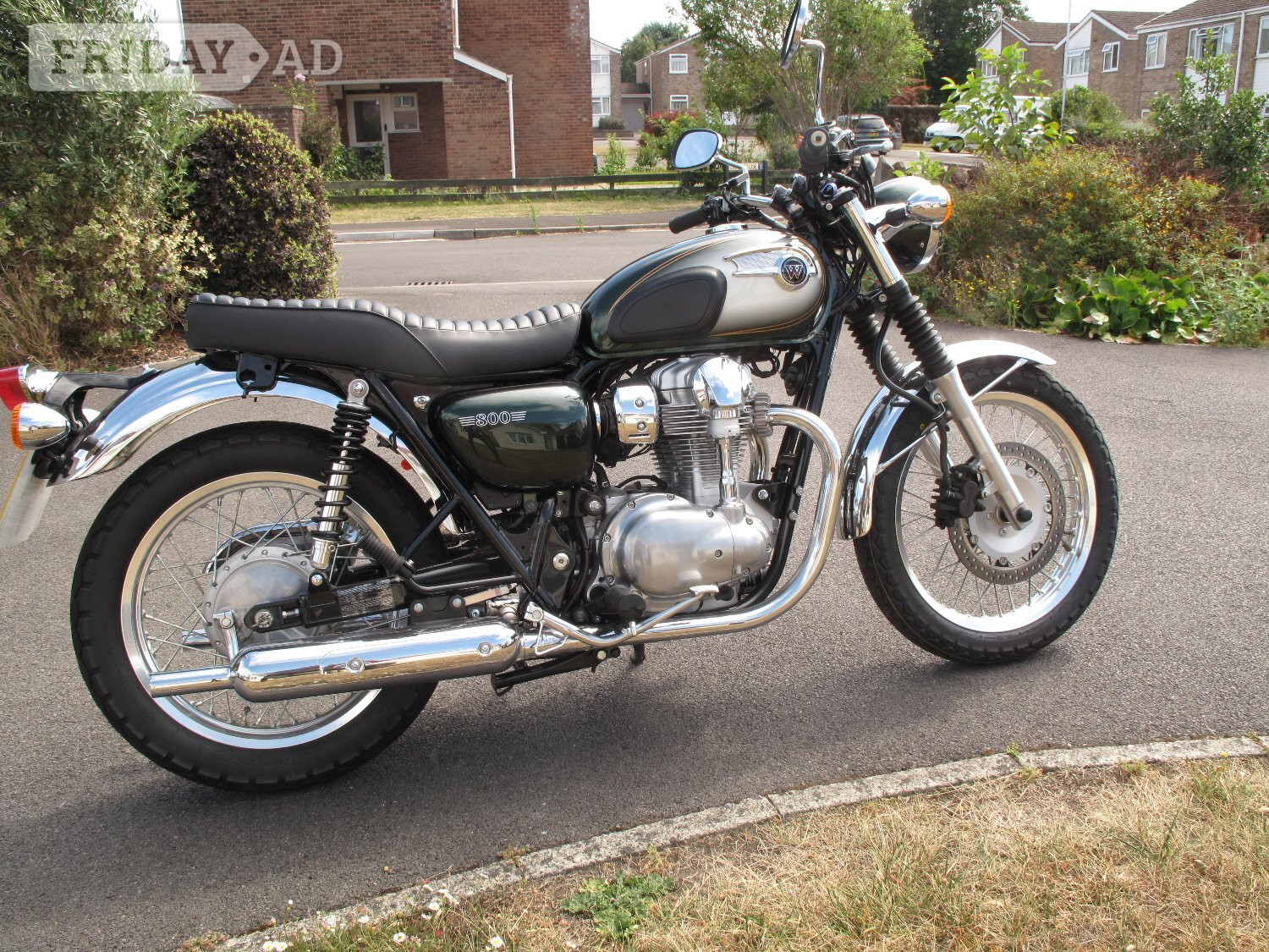 Kawasaki W800 2014 in Bristol