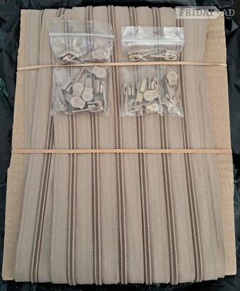 New Beige Zip with assorted pulls for clothing etc 