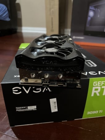 EVGA GeForce RTX 3090 Ti FTW3 Black 24GB GDDR6X PCIe HDMI/DP Fan