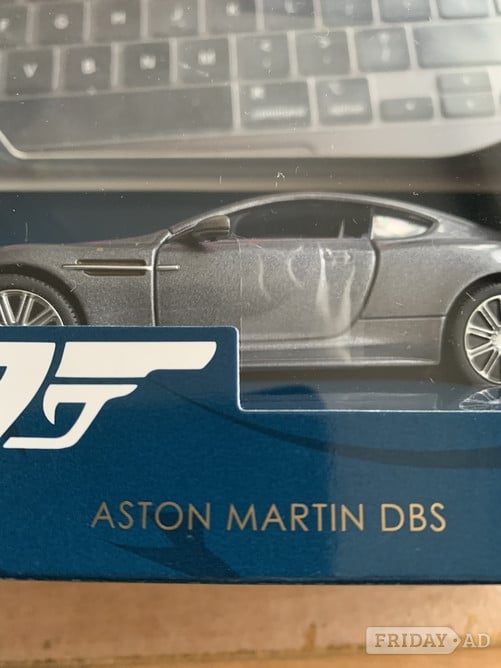 Corgi James Bond Aston Martin DBS