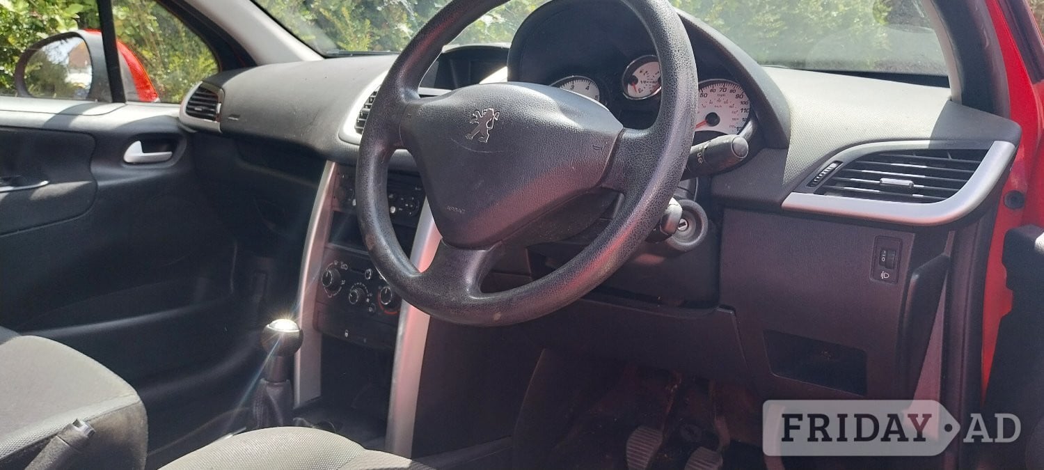 [ berth ]Peugeot 207