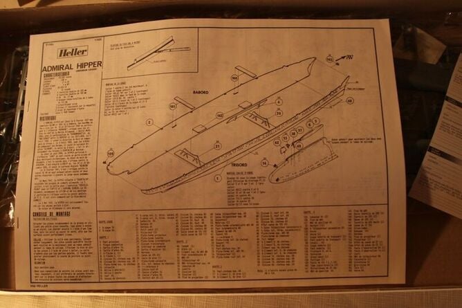 Heller 1:400 scale WW2 Heavy Cruiser KM 'Prinz Eugen'. - Antiques & Collectables