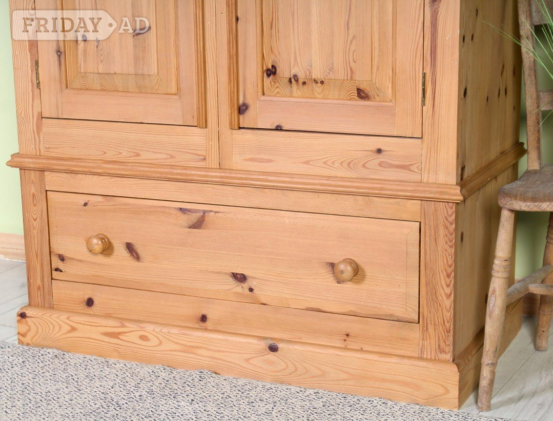 UK Delivery - Country Waxed Pine Farmhouse Wardrobe With 1 Drawer