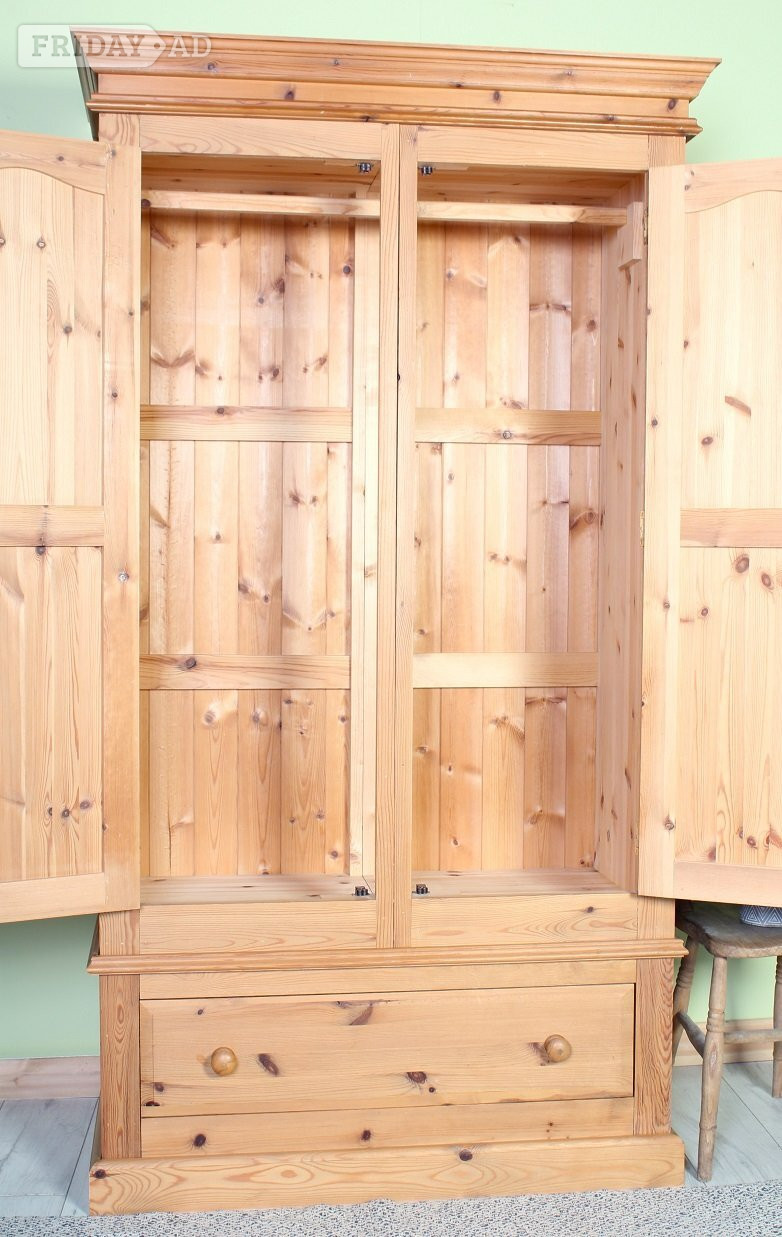 UK Delivery - Country Waxed Pine Farmhouse Wardrobe With 1 Drawer - Furniture in Hailsham