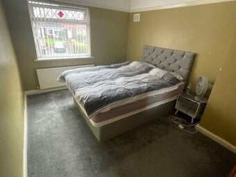 Quite Double Room Available