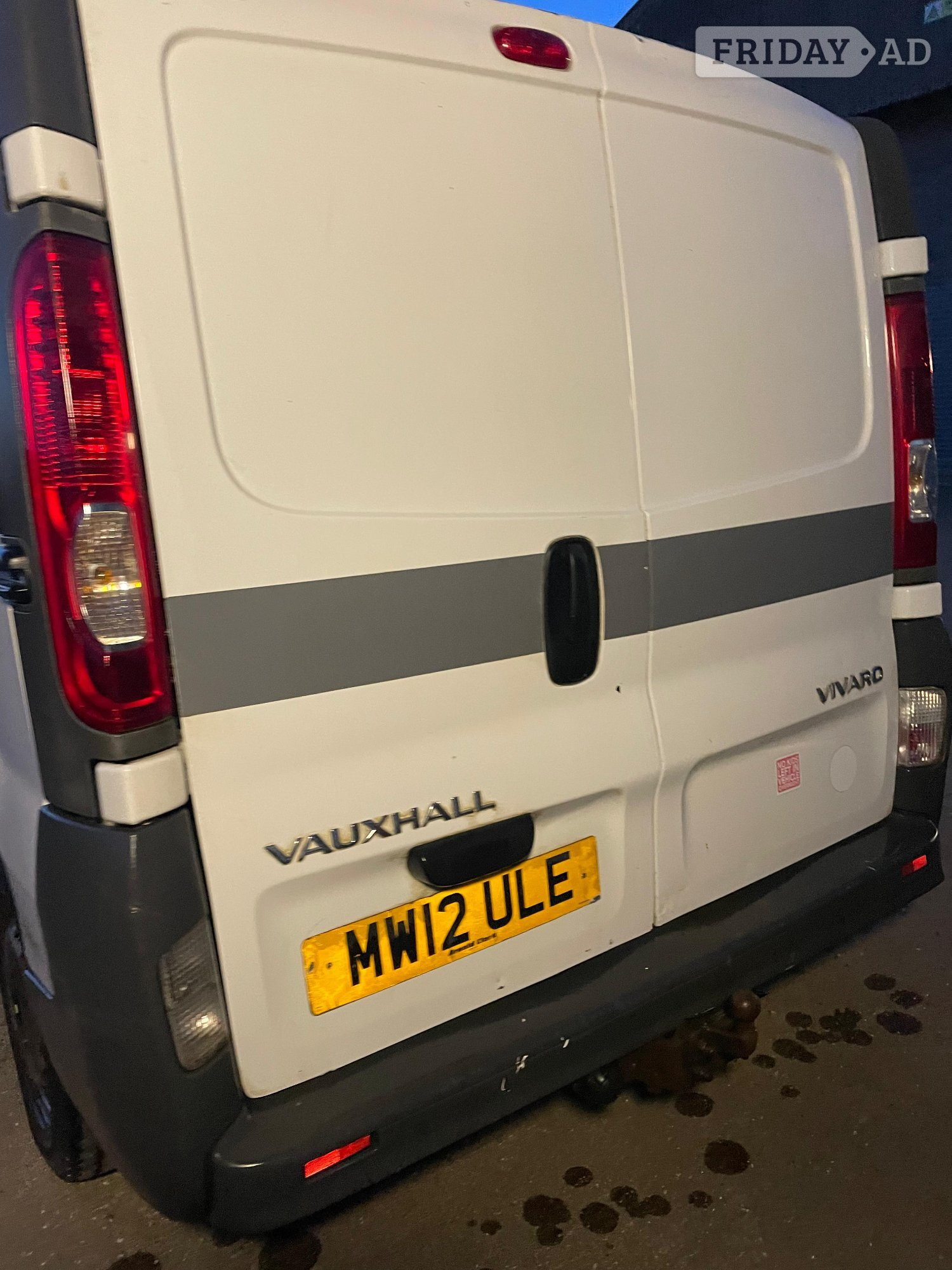 [ berth ]Vauxhall Vivaro