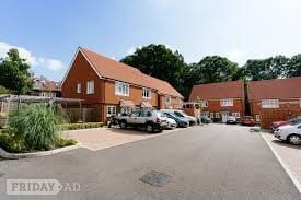 Affordable Parking and Garages to rent 