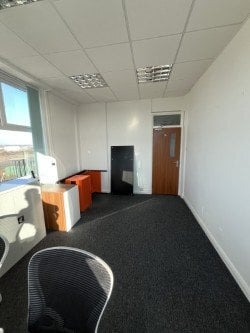Office Room Avaliable - Archer House Business Centre