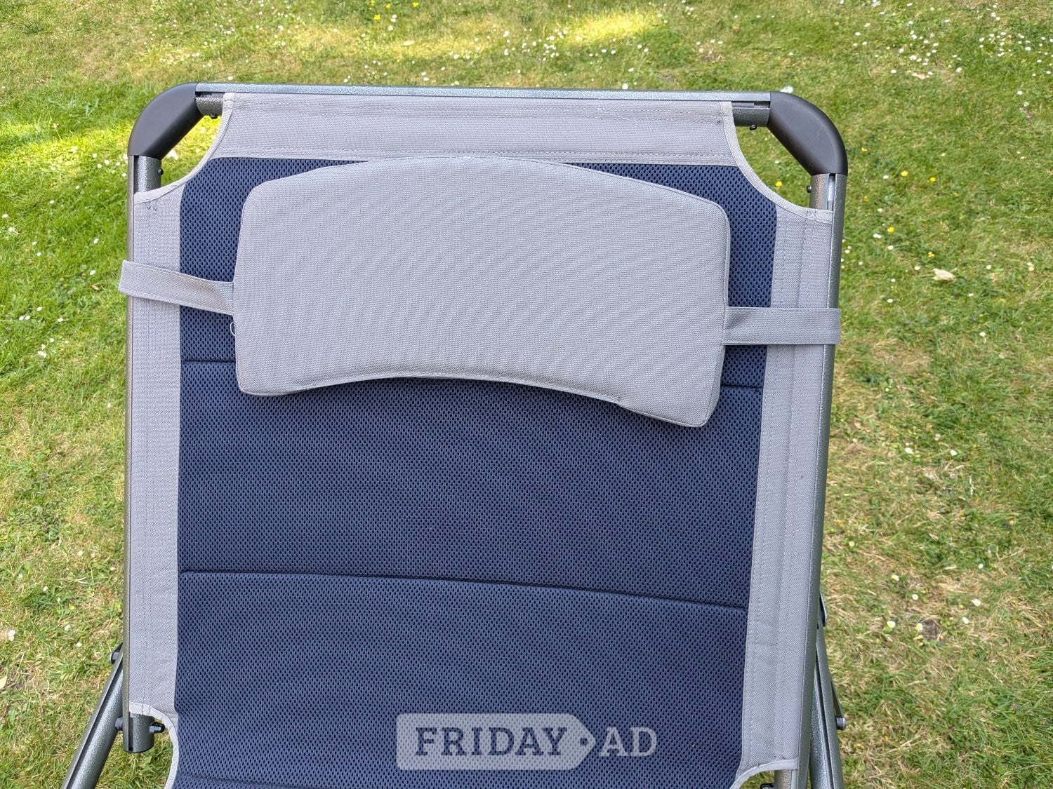 Deluxe Sun Lounger - Garden