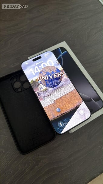 iPhone 16 pro max , 256GB , unlocked , boxed , 6 months old 