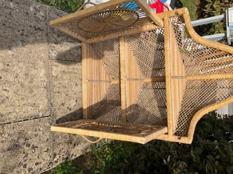 WICKER CORNER UNIT