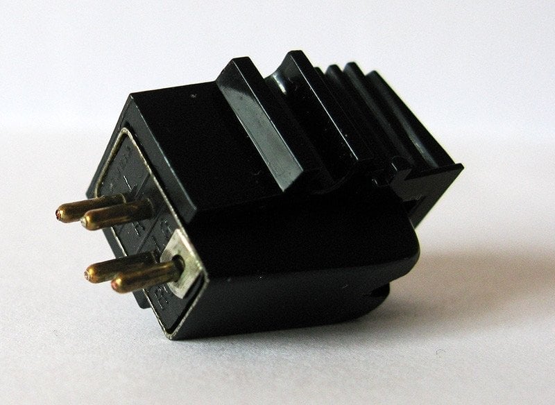 Shure M75ED Type 2 Stereo phono cartridge.