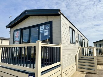 Brand new 2 bedroom villa style holiday home 