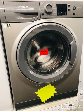 Hotpoint 8KG load  Rapid option washing machine 