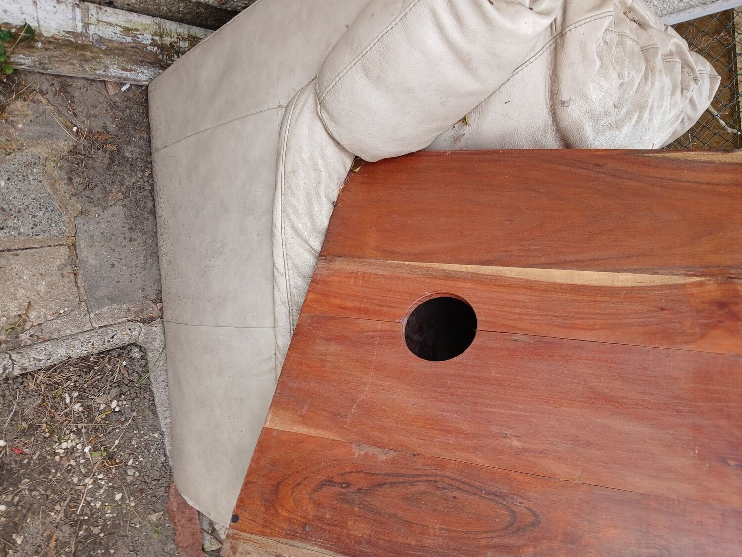 Tunbridge Wells Free wooden tv corner unit and leather armchair Tunbridge wells 