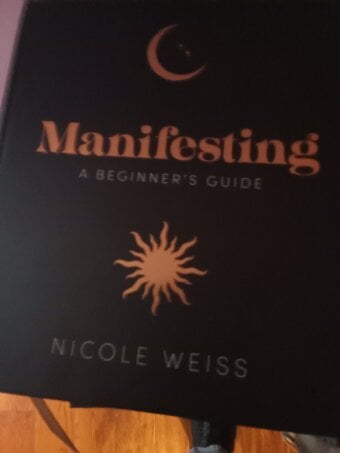 Manifesting books (self help mind body sport Grene