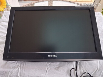 Toshiba LCD colour TV DVD combo 19inch with remote control