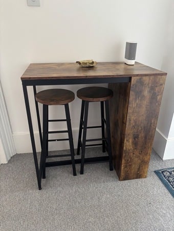 Dining Set / Breakfast Bar Table & 2 Stools – Brown & Black Metal
