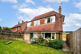 Four/five bedroom detached home in popular village location