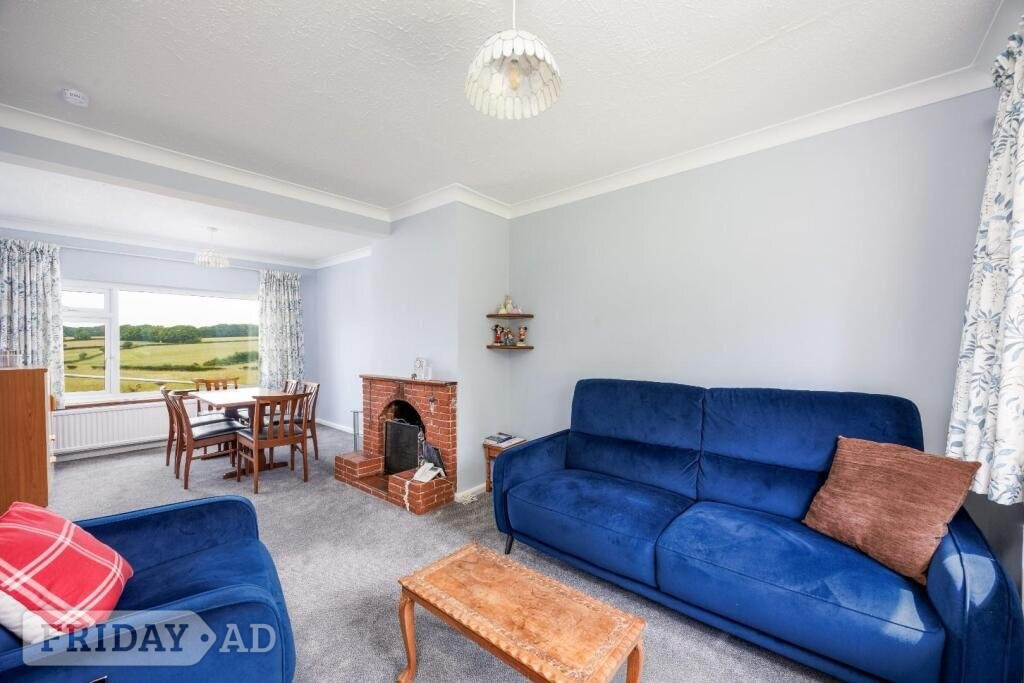 Crowborough Four/five bedroom detached home in popular village location