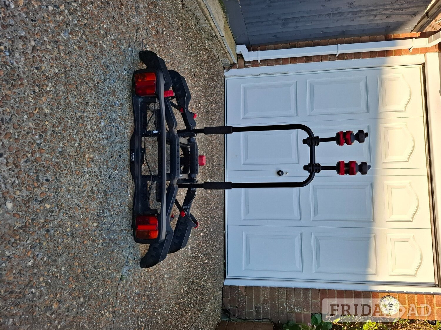 Hastings Halfords tow bar bike rack. 2 bicycles. VGC