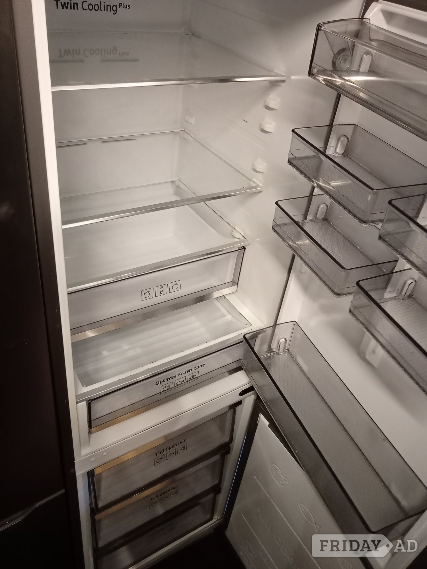 Samsung large frost free fridge freezer 