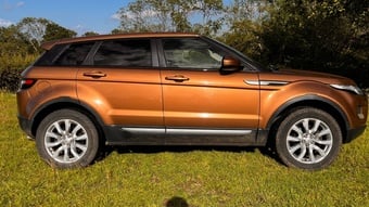 Range Rover Evoque 2.2D 9 speed automatic