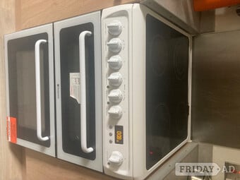 Hotpoint freestanding double oven/ hob 