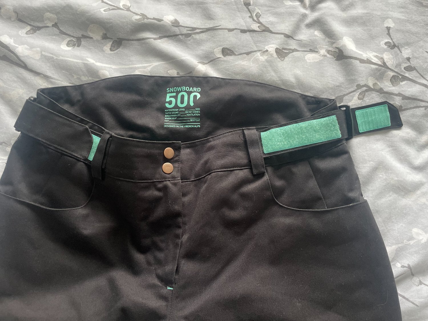 Shoreham-By-Sea Womens Decathalon bootcut snowboard / ski trousers size L 