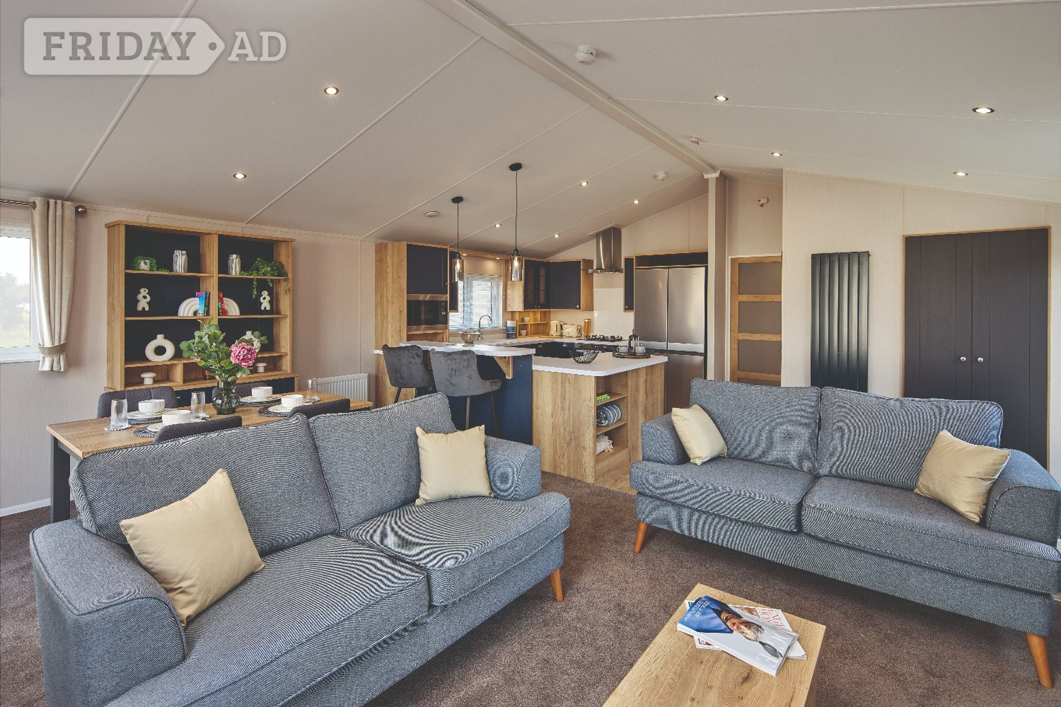 Willerby New Holland Luxury Lodge (2026) - Holiday Homes