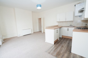 BEXHILL - Self-contained one-bedroomed flat