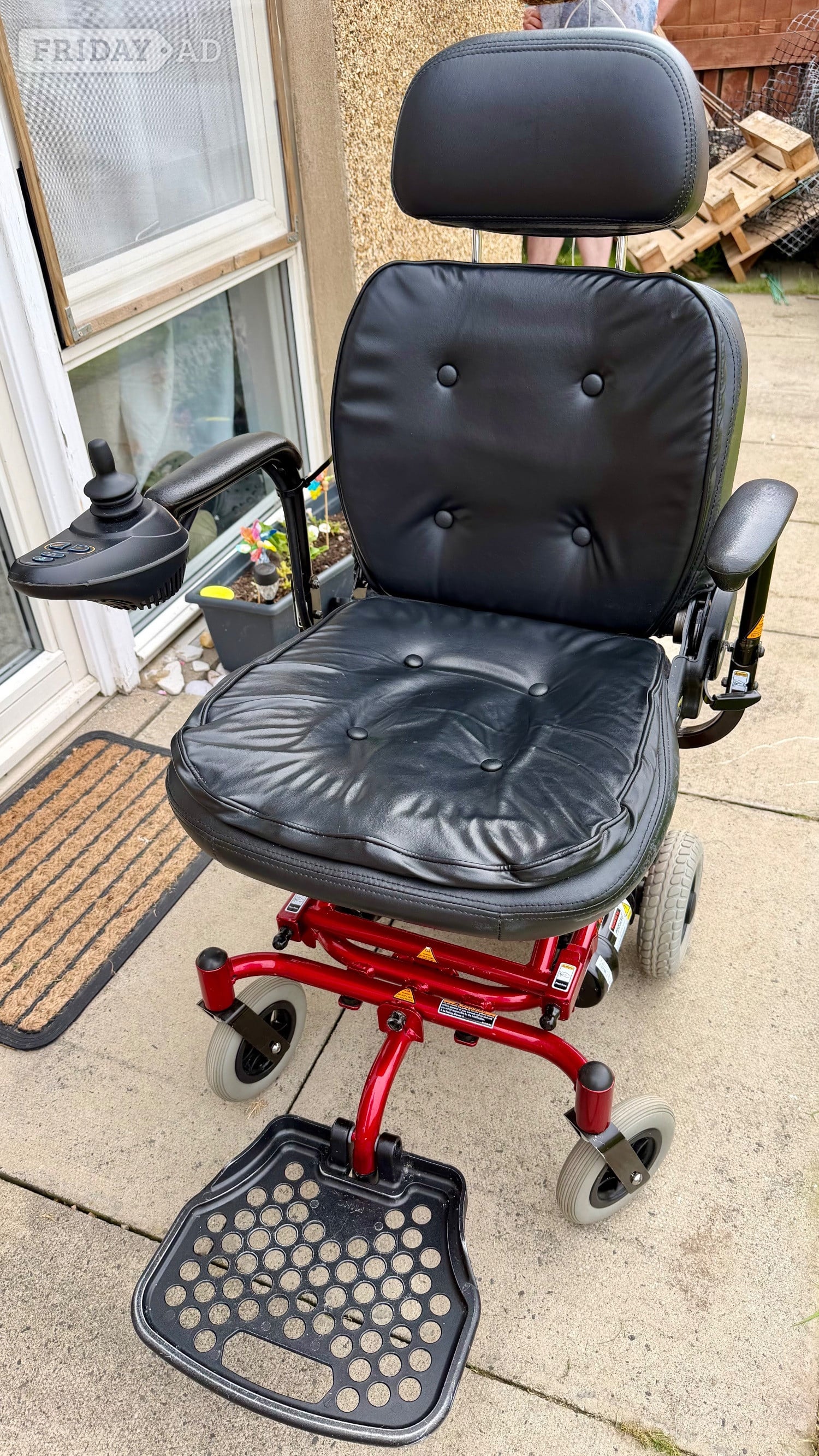 Shoprider Vienna Ultralite 765 electric powerchair new batteries in Fraserburgh
