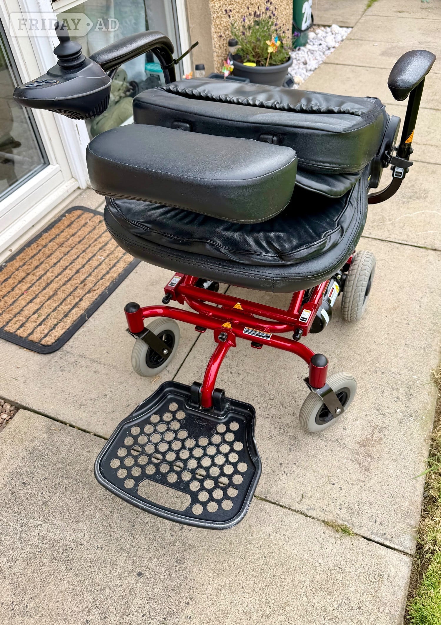 Fraserburgh Shoprider Vienna Ultralite 765 electric powerchair new batteries