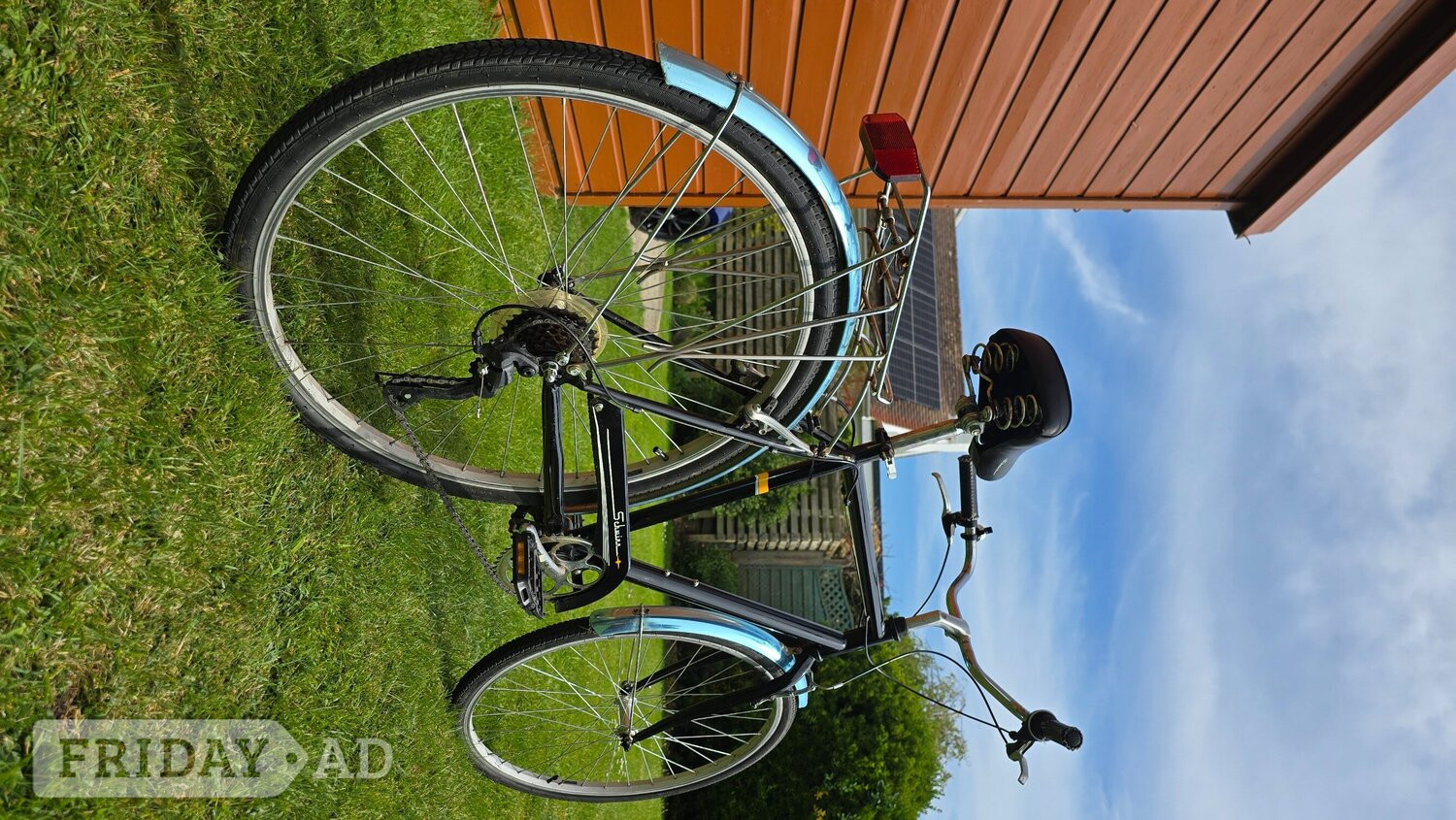 Schwinn Mens Beach Cruiser Retro - Bicycles in Littlehampton