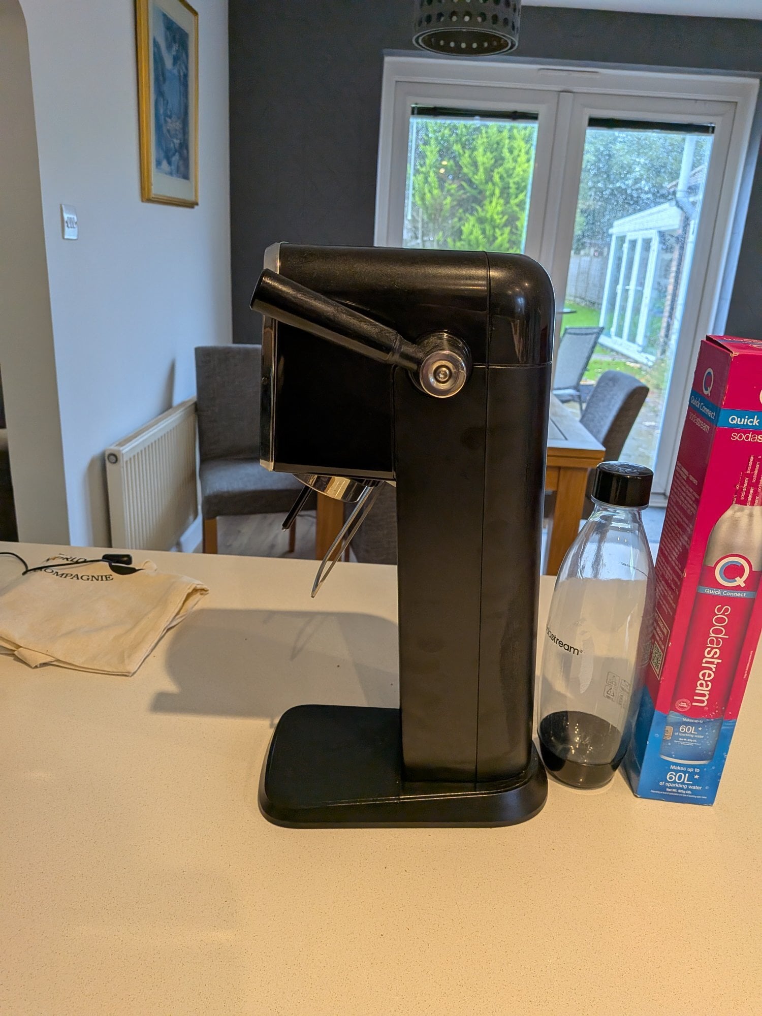 Soda stream appliance with extra gas cylinder and water bottle 