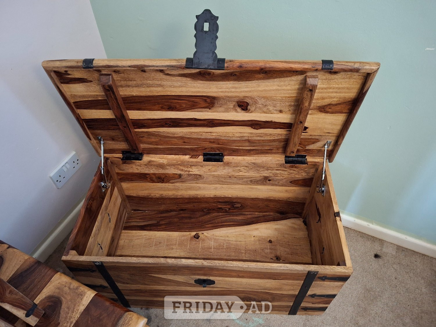 Southampton Oak wood Chest, large Coffee Table and Cylindrical Draws