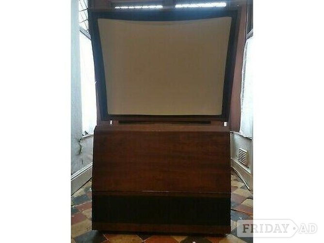 Rochester £1,000 A Mitsubishi Colour Projector TV  Quick Sale  No Offers!!