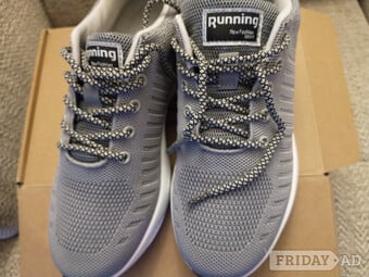 Classis womens air Running trainers. 