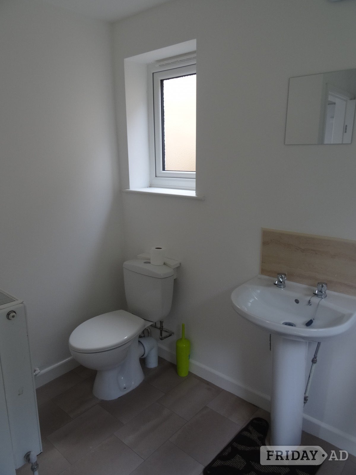 Furnished 1 bedroom available for let - Flats & Apartments