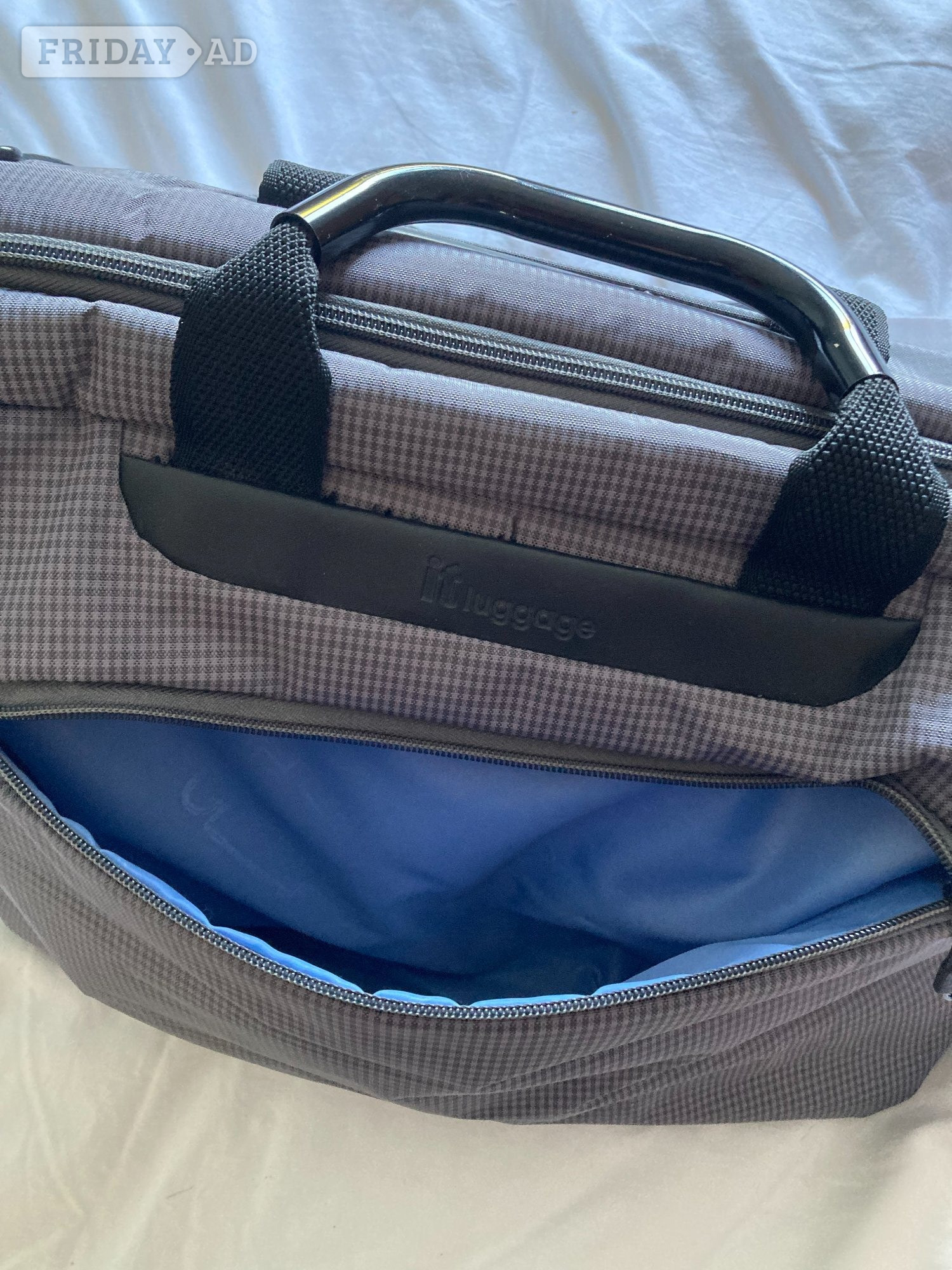 it Luggage Travel Bag with Shoulder Strap - Grey - Travel & Holidays in Crawley