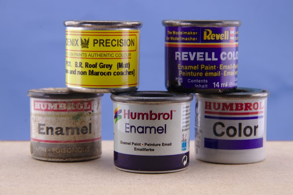 WANTED: Humbrol, or White Ensign enamel paints.