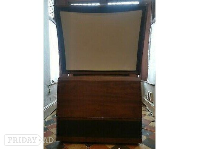 £1,000 A Mitsubishi Colour Projector TV Quick Sale  No Offers!! - Antiques & Collectables