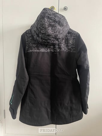 Women's decathalon snowboard / ski jacket size M great condition