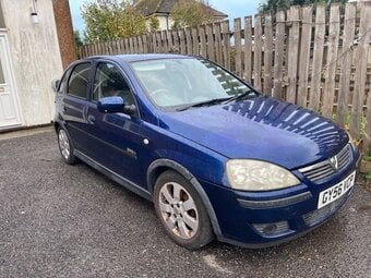 VAUXHALL CORSA 1.2 SXI LOW MILEAGE YEARS MOT 