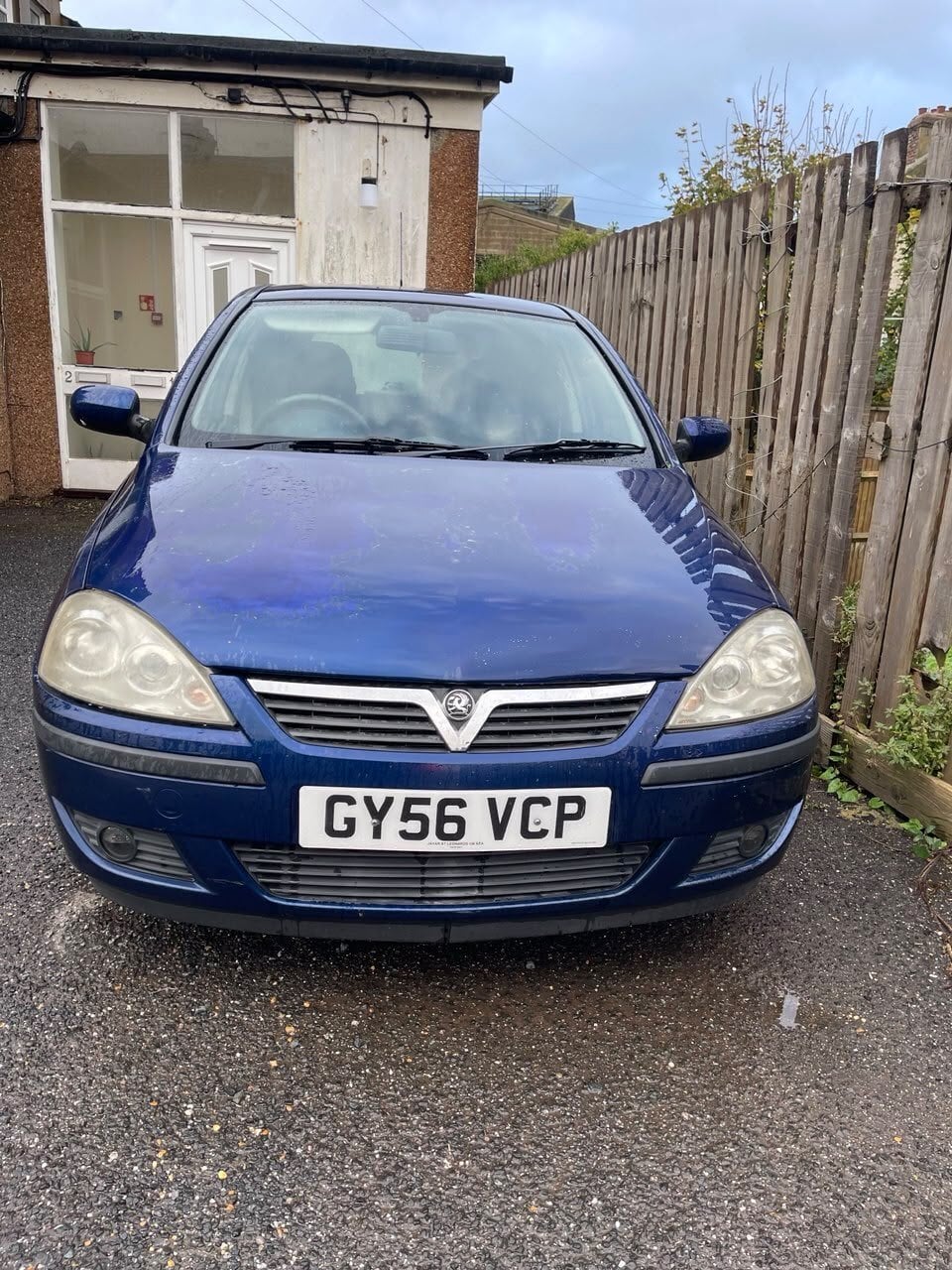 VAUXHALL CORSA 1.2 SXI LOW MILEAGE YEARS MOT  - Cars in Hastings