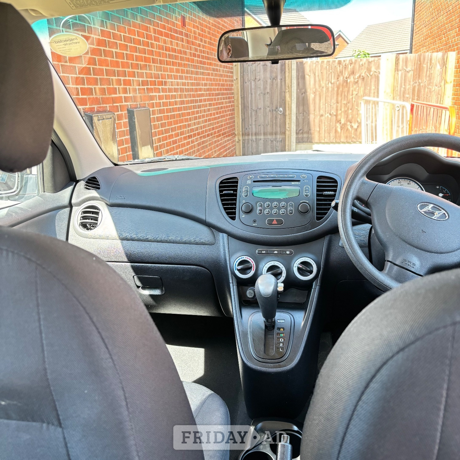 Grey Hyundai i10 | 2010 | Automatic | 1.2L Petrol - Cars in Lincoln