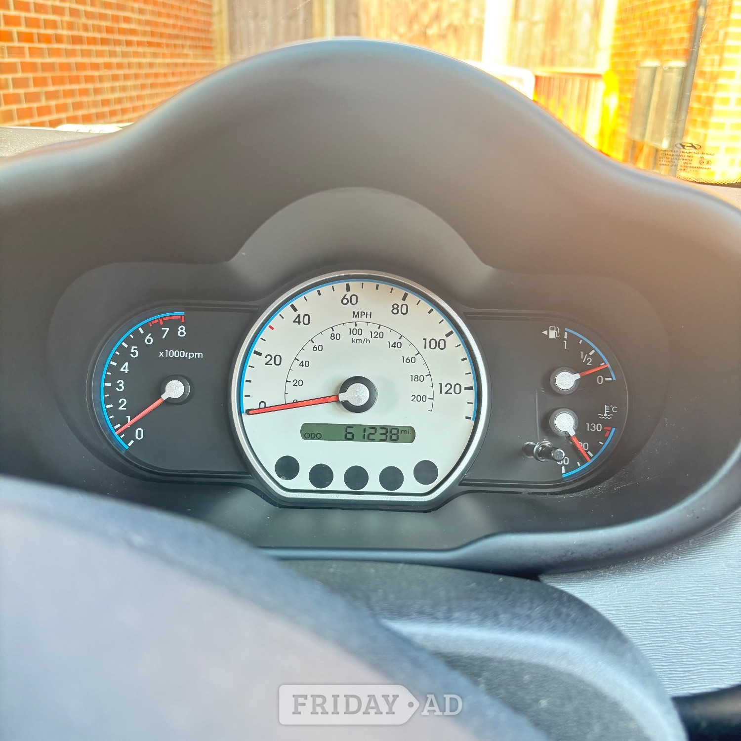 Grey Hyundai i10 | 2010 | Automatic | 1.2L Petrol - Cars