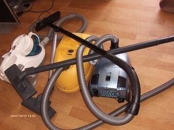 vacuum cleaner microwave Repair fridge freezers central heat TV