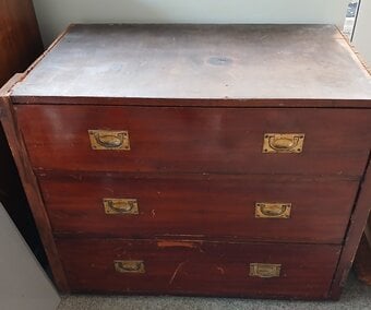 Chest of Drawers